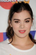 HAILEE STEINFELD at Stand Up 2 Cancer Live Benefit in Hollywood