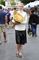 JAIME KING Shopping at Farmer