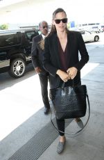 JENNIFER GARNER Arrives at LAX Airport in Los Angeles