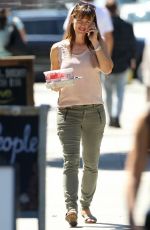 JENNIFER GARNER Leaves Coffee Bean in Los Angeles