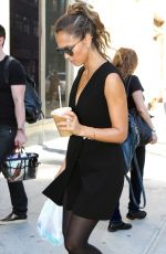 JESSICA ALBA Arrives at Her Hotel in Manhattan 2709