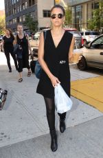 JESSICA ALBA Arrives at Her Hotel in Manhattan 2709