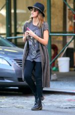 JESSICA ALBA Out Shopping in New York 2709