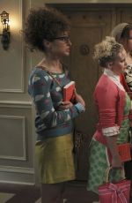 KAREN GILLAN - Slfie Production Stills