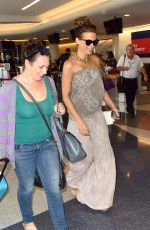KATE BECKINSALE Arrives at LAX Airport in Los Angeles 2109