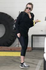 KHLOE KARDASHIAN Arrives at a Gym in Los Angeles 2409