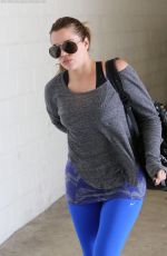 KHLOE KARDASHIAN Heading to a Gym in Los Angeles