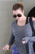 KHLOE KARDASHIAN Heading to a Gym in Los Angeles