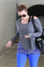 KHLOE KARDASHIAN Heading to a Gym in Los Angeles