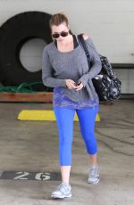 KHLOE KARDASHIAN Heading to a Gym in Los Angeles