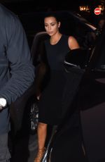KIM KARDASHIAN Arrivies to Ferdi Restaurant in Paris