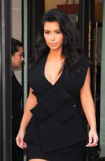 KIM KARDASHIAN Out and About in Paris 2809