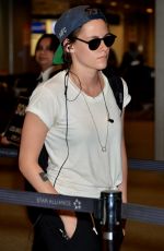 KRISTEN STEWART Arrives at Airport in Tokyo 2709