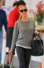 KRISTIN CAVALLARI at Los Angeles International Airport