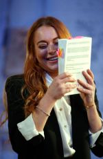 LINDSAY LOHAN - Speed the Plow Photocall in London