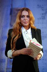 LINDSAY LOHAN - Speed the Plow Photocall in London