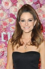MARIA MENOUNOS at Kohl
