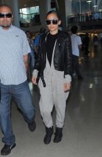 NICOLE RICHIE Arrives at Los Angeles International Airport
