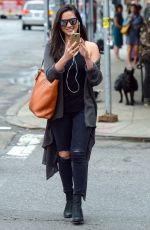 OLIVIA MUNN Out and About in New York 0909