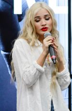 PIA MIA PEREZ Performs at Shoe Palace in Hollywood