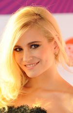 PIXIE LOTT at Wellchild Awards in London