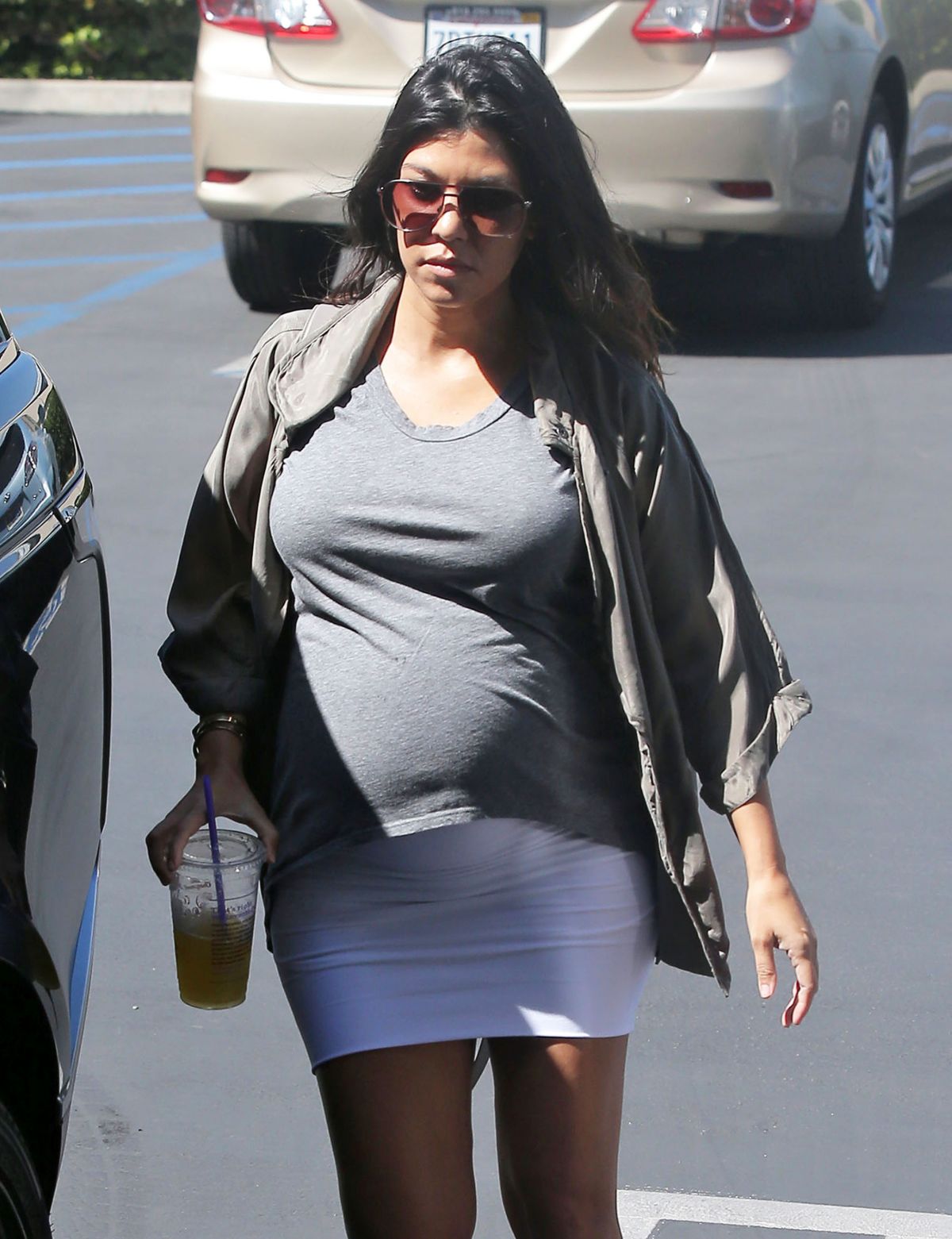 Pregnant Kourtney Kardashian Out And About In Los Angeles Hawtcelebs