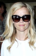 REESE WITHERSPOON Arrives at LAX Airport in Los Angeles 0609