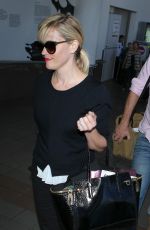 REESE WITHERSPOON Arrives at Los Angeles International Airport 0909