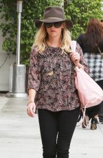 REESE WITHERSPOON Arrives at Rossano Ferretti Hairspa in Beverly Hills