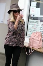 REESE WITHERSPOON Arrives at Rossano Ferretti Hairspa in Beverly Hills
