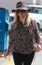 REESE WITHERSPOON Arrives at Rossano Ferretti Hairspa in Beverly Hills