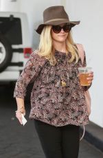 REESE WITHERSPOON Arrives at Rossano Ferretti Hairspa in Beverly Hills