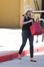 REESE WITHERSPOON Out and About in Beverly Hills 0209