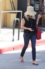 REESE WITHERSPOON Out and About in Beverly Hills 0209