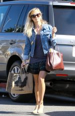 REESE WITHERSPOON Out and About in Los Angeles 2309