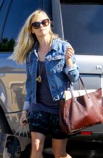 REESE WITHERSPOON Out and About in Los Angeles 2309