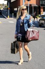REESE WITHERSPOON Out and About in Los Angeles 2309