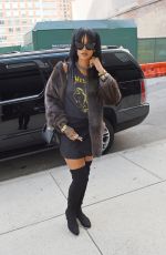 RIHANNA Arrives at a Recording Studio in Chelsea