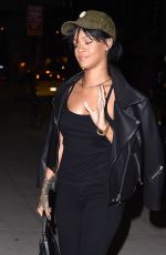 RIHANNA Heading to a Recording Studio in New York