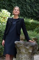 ROSAMUND PIKE at Gone Girl Photocall in Rome