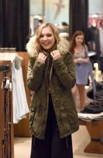 SAMMI HANRATTY Shopping at Aritzia Fifth Avenue in New York