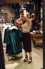 SAMMI HANRATTY Shopping at Aritzia Fifth Avenue in New York