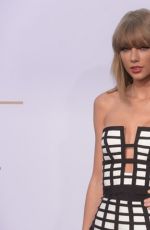 TAYLOR SWIFT at 2014 German Radio Awards in Hamburg
