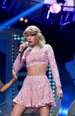 TAYLOR SWIFT at 2014 Iheart Music Festival in Las Vegas