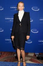 UMA THURMAN at 2014 Clinton Global Citozen Awards in New York