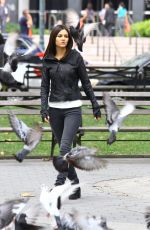 VICTORIA JUSTICE on the Set of Eye Candy in New York 2209