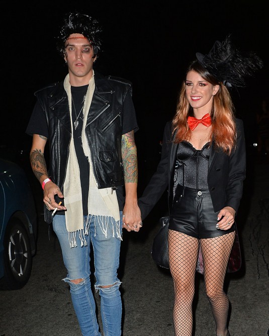 SHENAE GRIMES and Josh Beech Heading to a Halloween Party