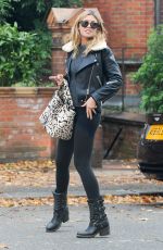 ABIGAIL ABBEY CLANCY Out and About in London 2110