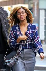 BEYONCE Out and About in New York 3010