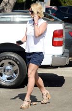 BRITNEY SPEARS Arrives at a Doctors Appointment in Beverly Hills